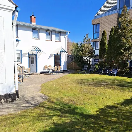 Lenz - 52-01 アパート *